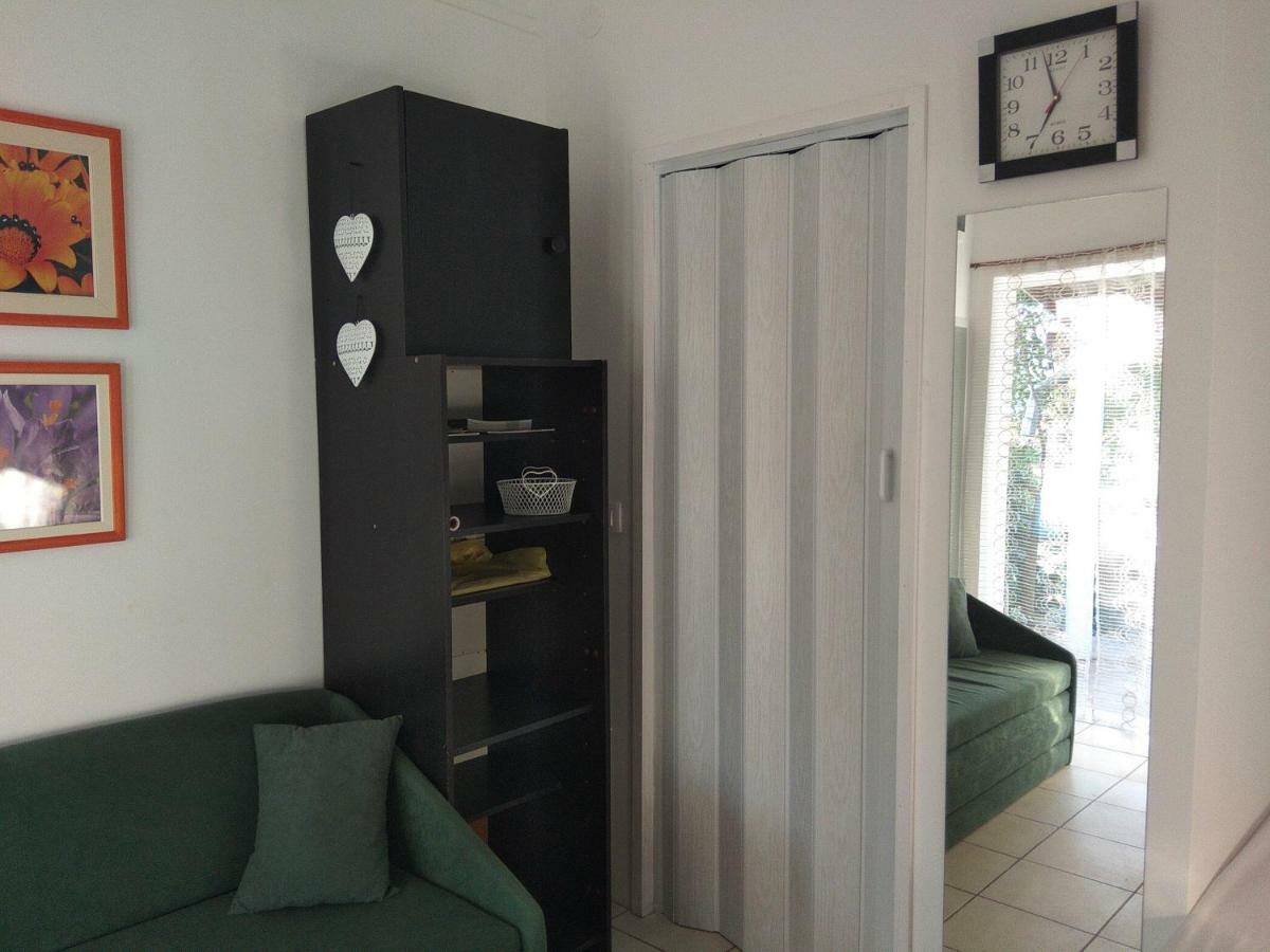 Neva Appartement Bilice Buitenkant foto