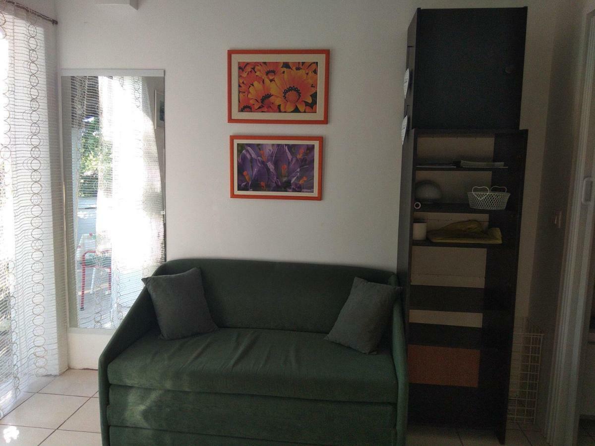 Neva Appartement Bilice Buitenkant foto